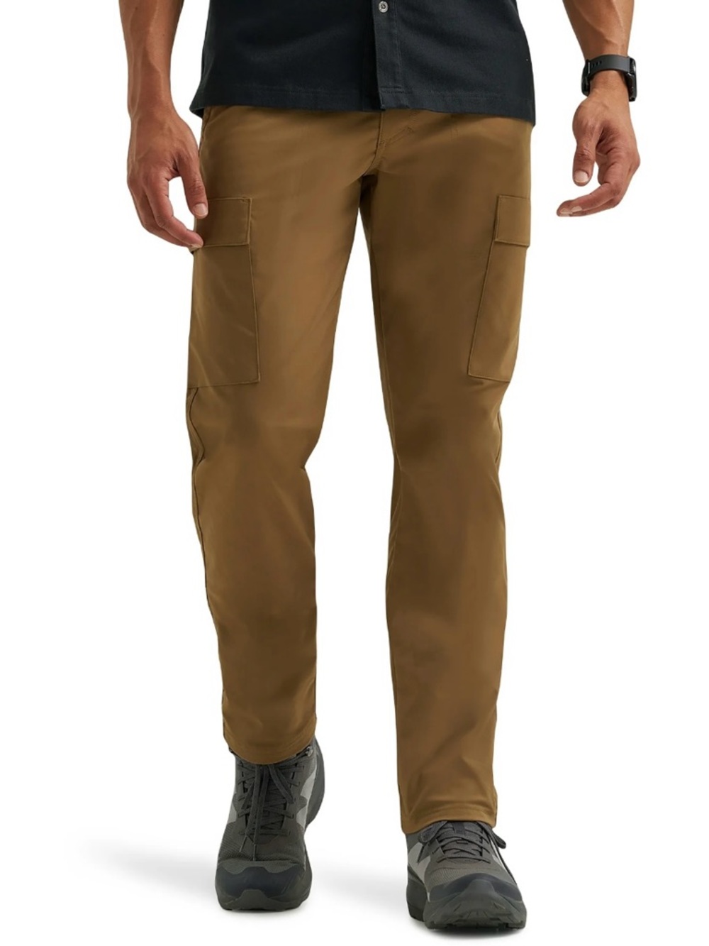 Wrangler Men Outdoor Performance Workwear Regular Tapered Terra Tech Cargo Pants